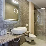Villa In Near Fa Ana Beaches *