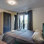In Near Fa Ana Beaches Villa Valbandon