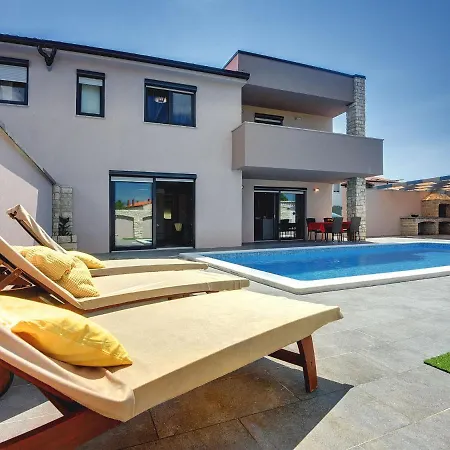 Villa Luxury With Private Pool, Terrace And Bbq